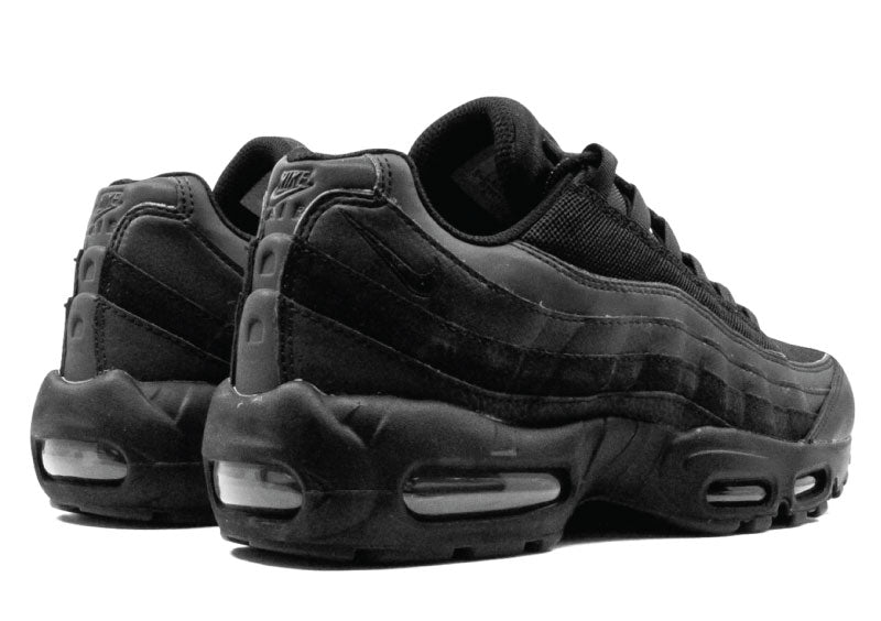 Air Max 95 Essential Triple Black