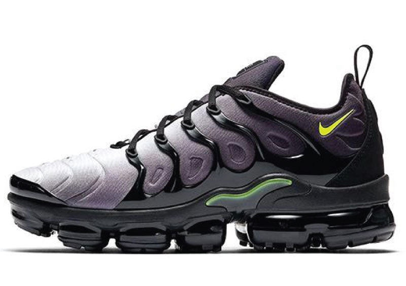 Air VaporMax Plus Black Volt