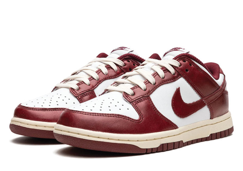 Nike Dunk Low Bordeaux Womens