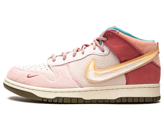 Social Status x Dunk Mid Strawberry Milk