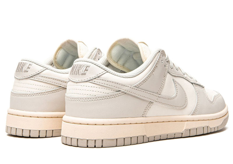 Wmns Dunk Low Light Bone